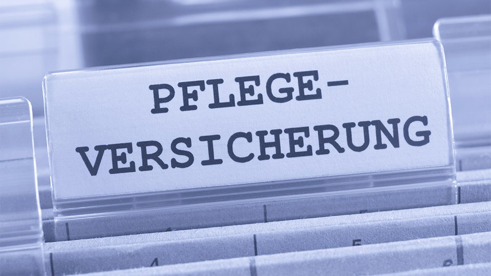 Registerkarte mit der Aufschrift Pflegeversicherung